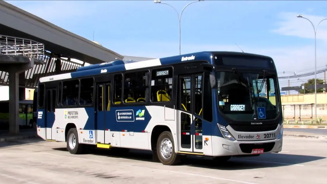 Urca Auto Ônibus oferece 20 vagas para motoristas em Belo Horizonte