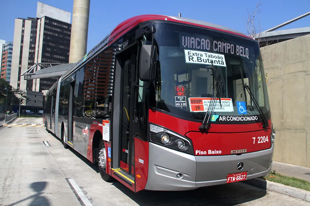 Tarifa de ônibus em São Paulo subirá para R$ 5,00 em 2025