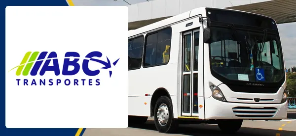 Logo e ônibus da ABC Transportes Cruzeiro