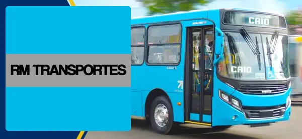 Logo e ônibus da RM Transportes