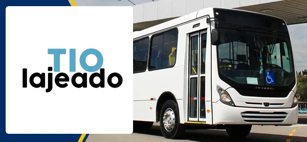 Logo e ônibus da Tio Lajeado