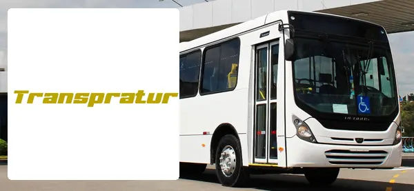 Logo e ônibus da Transpratur